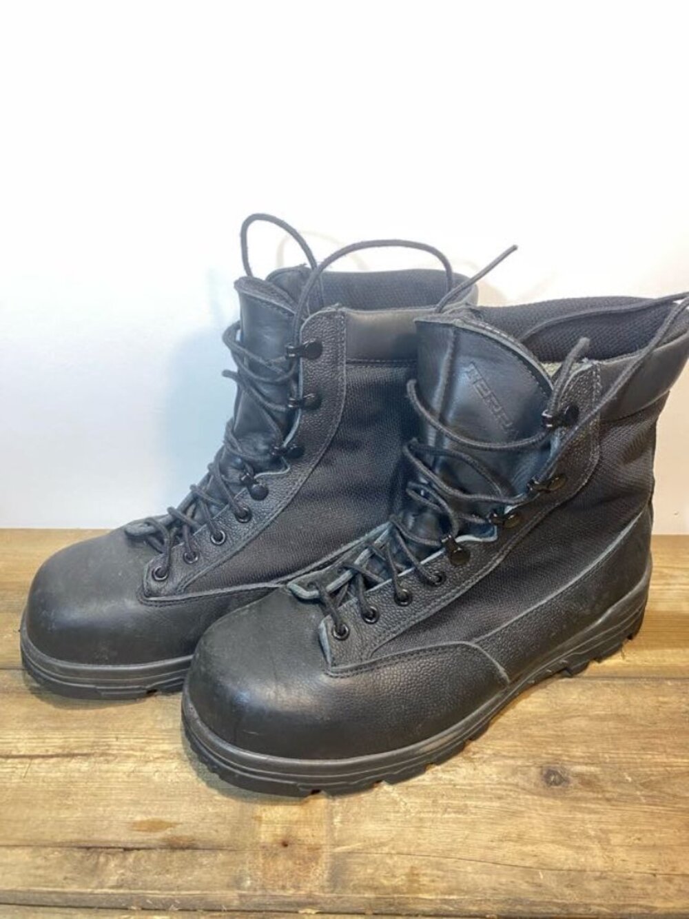 Terra Canadian Military Cold Wet Weather Safety Boots 270/110 CSA Size 9.5 US